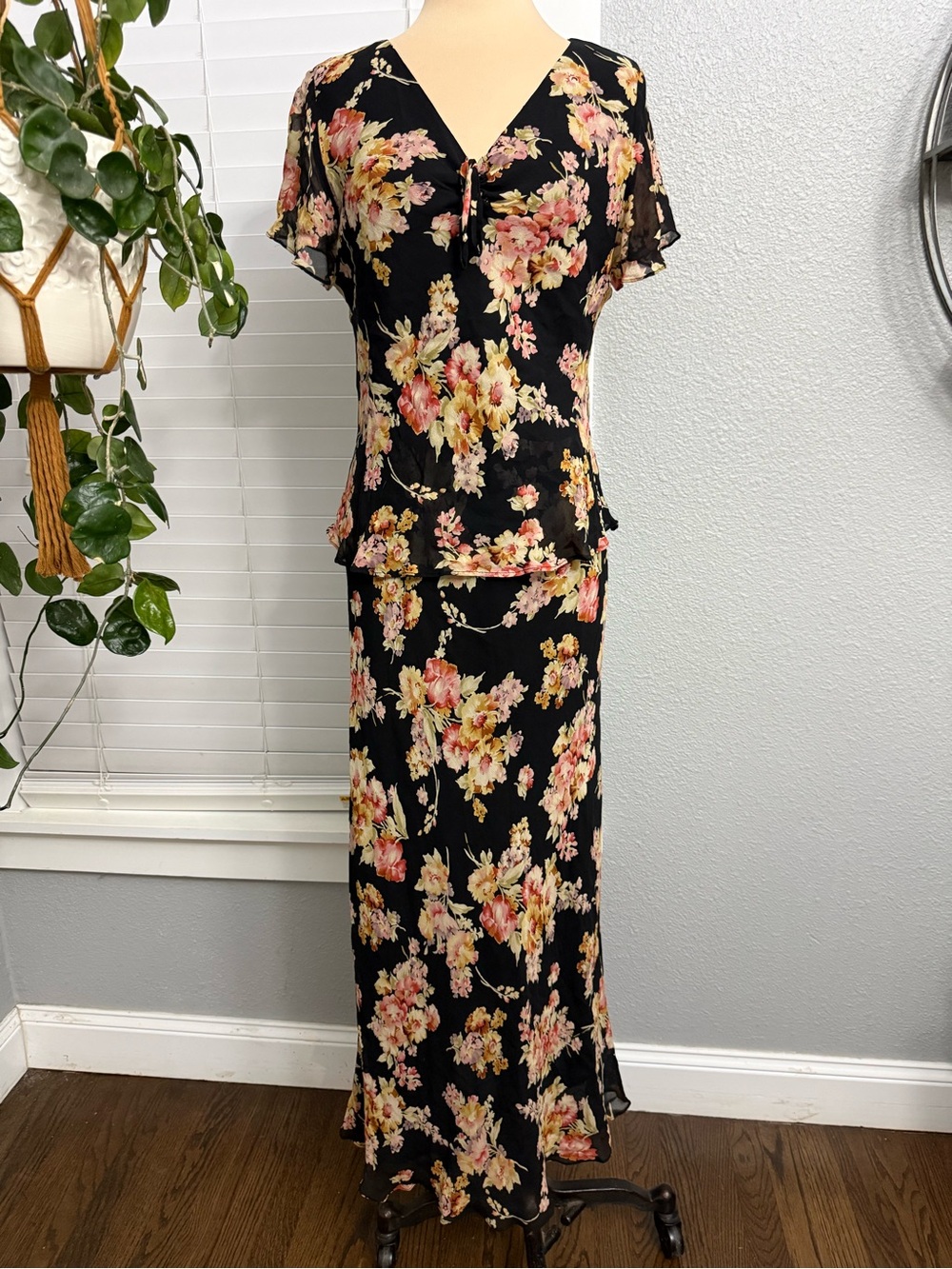 Spenser Jeremy Silk V-Neck Floral Maxi Dress Size 10